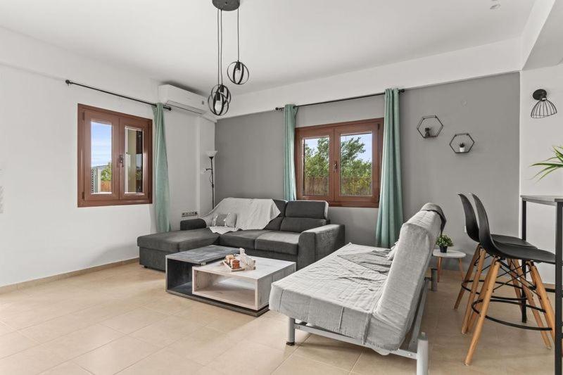 Md Residence Near The Beach W Bbq And Private Parking Херсонисос Екстериор снимка